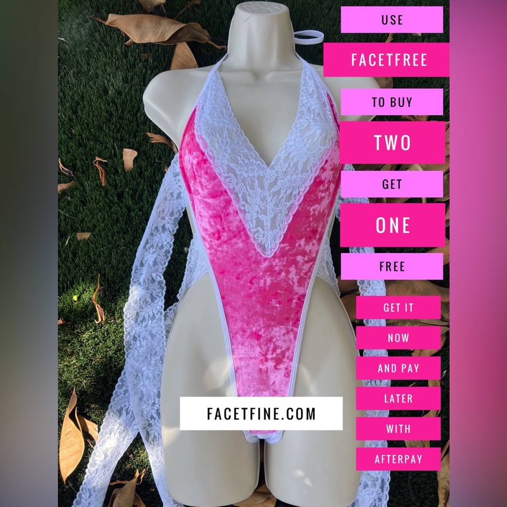 One BNIP Facet lingerie set